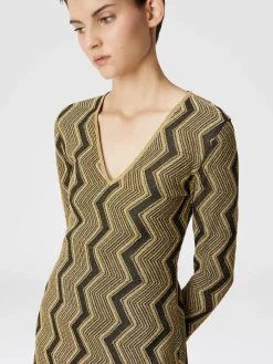 Abito con scollatura a V in viscosa zig zag lamé