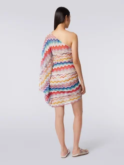 Abito copricostume monospalla in crochet motivo onda