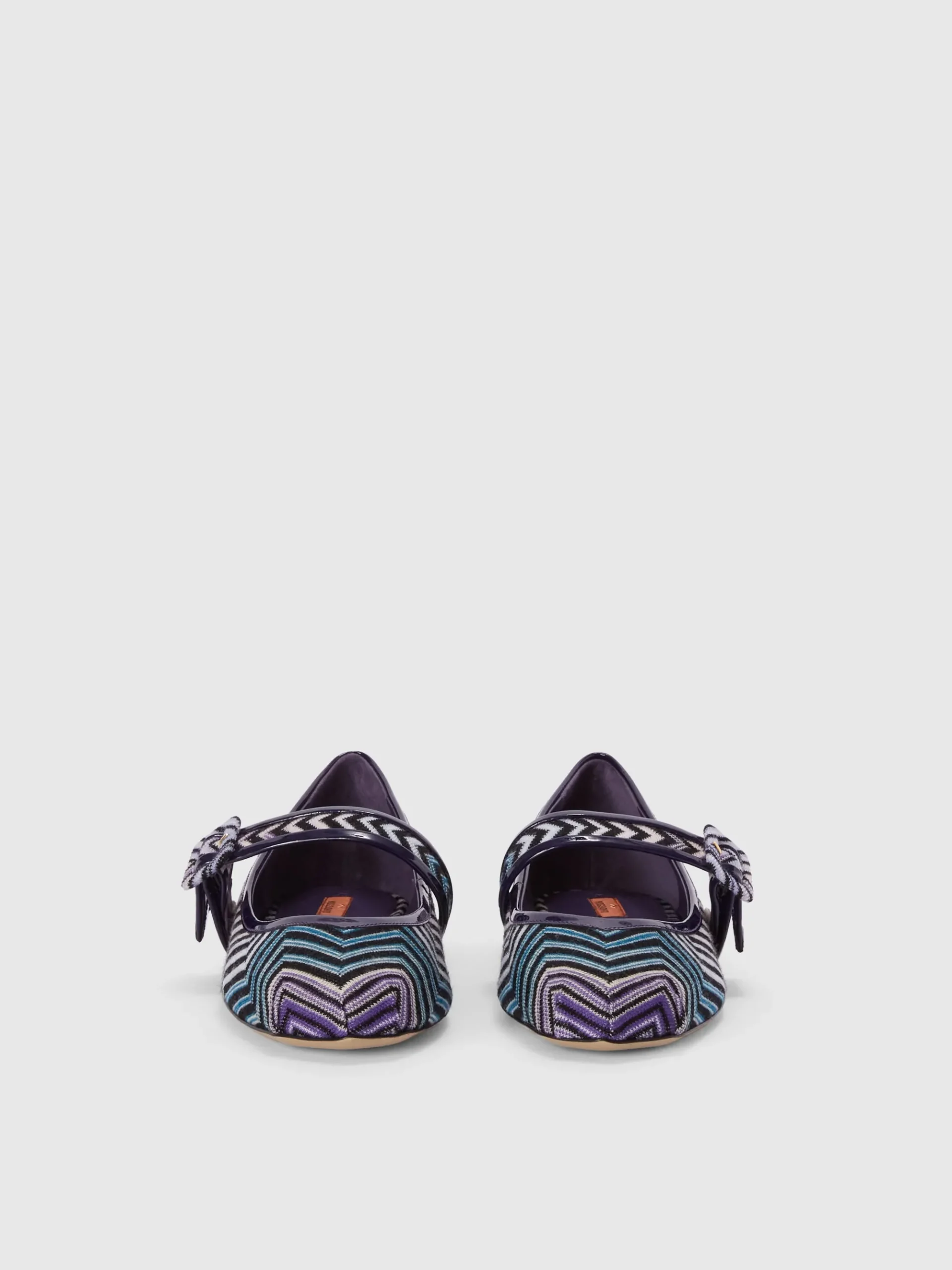 Ballerine in tessuto zig zag con cinturino