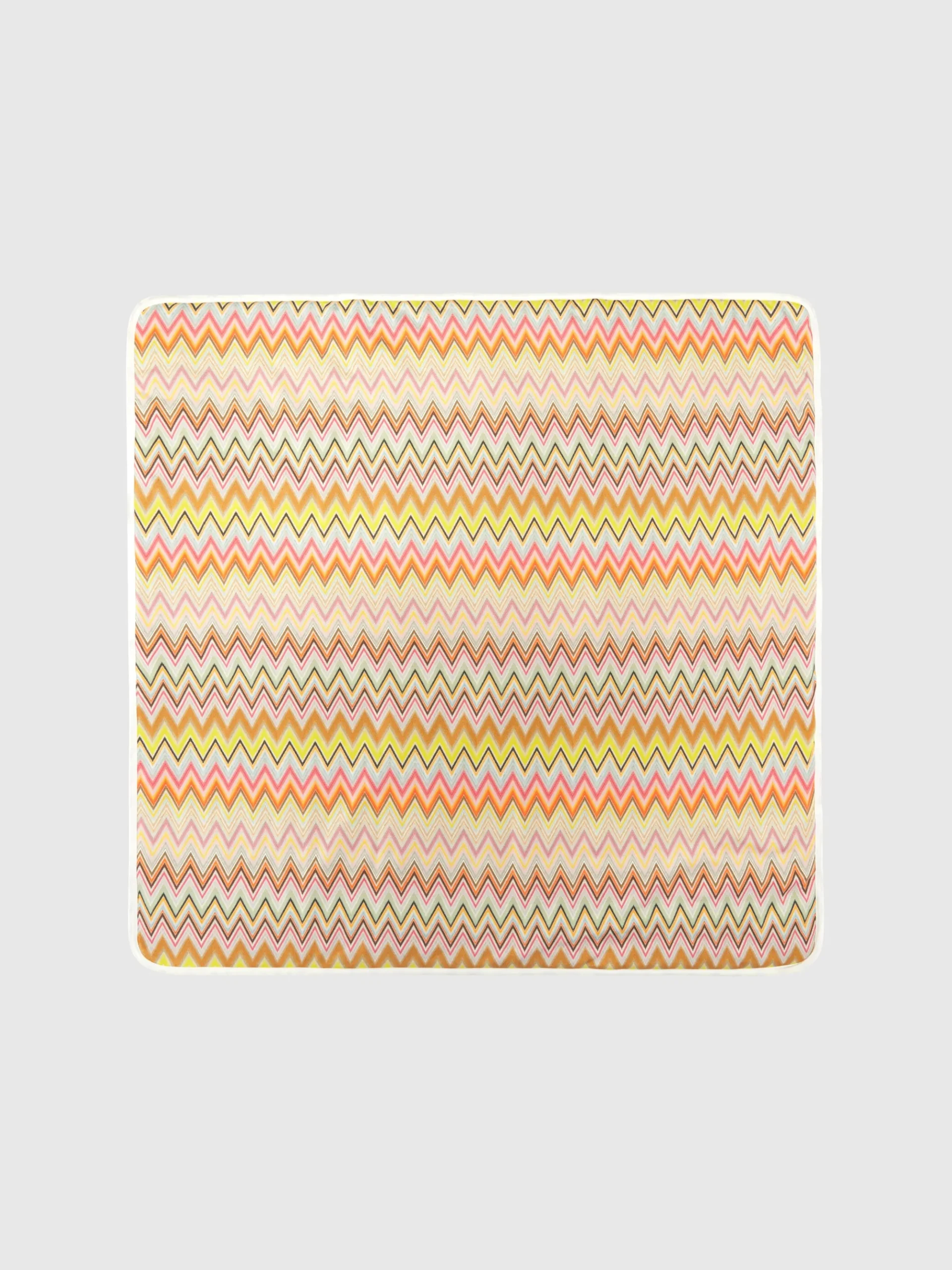 Coperta in cotone stretch zig zag con profili a contrasto