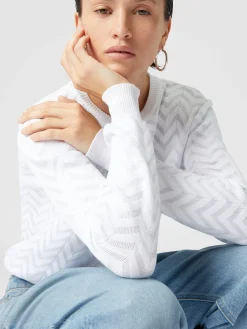 Maglia girocollo motivo chevron tono su tono