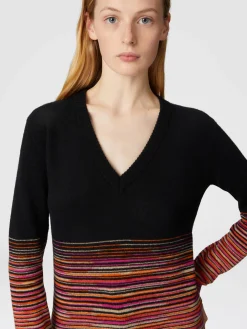 Maglia in cachemire fiammato dégradé con scollo a V