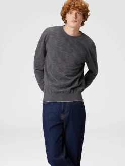 Pullover girocollo in lana con chevron tono su tono